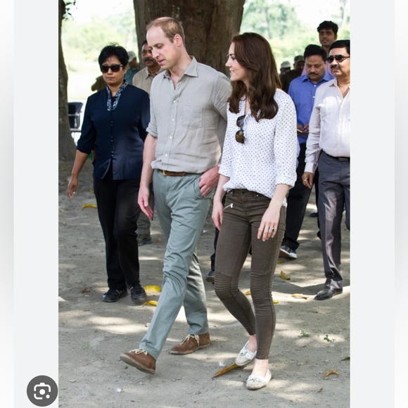 ASO Kate Middleton Zara Khaki Biker Pants Size 2 - Picture 1 of 5